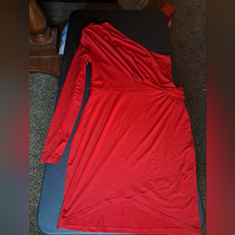 Red Nightclub dress needs repair